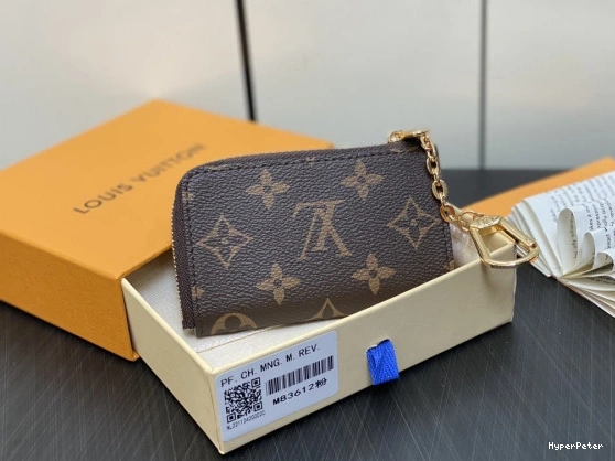 Noa LOUIS WALLET-11*7*1.5cm VUITTON 0810